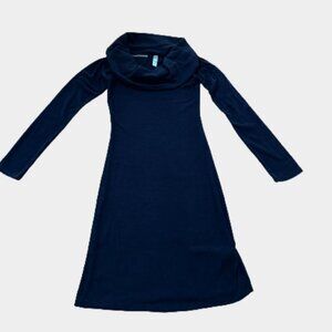 FITTED BLACK SWEATER DRESS SIZE SMALL